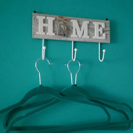 Tiffany شقة وودج